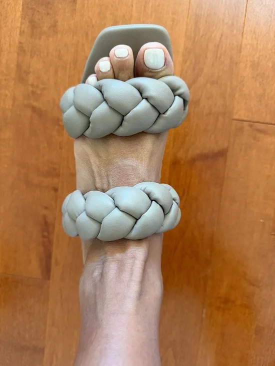 H&M Braided Double-Strap Slide Mules in Light Taupe - Picture 5 of 7